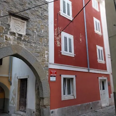 Hisa Dolfinova Vrata - Dolphins Gate House Piran